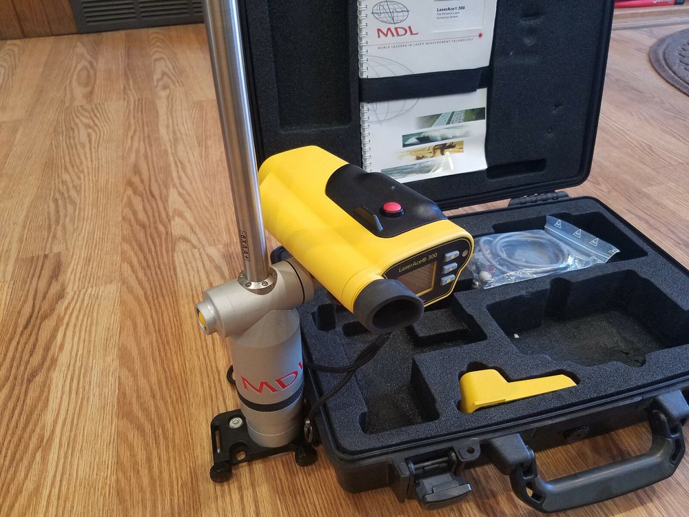 MDL LaserAce 300 with Fluxgate Compass, Encoder, Hard-Case, Data Cables