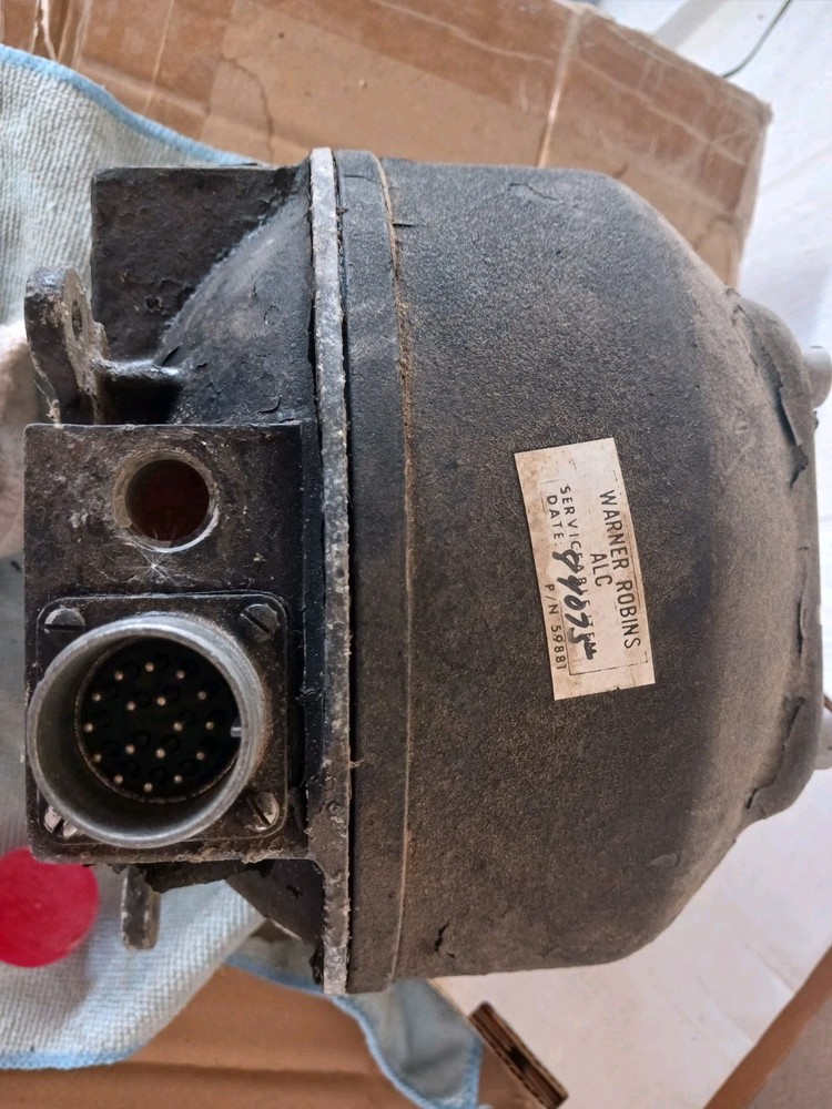 AUTO PILOT COMPONENT CONTROL Roll and Pitch Electrically Driven Gyro 600748 K-6