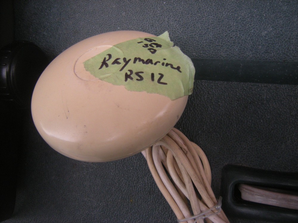 Garmin GPSMAP 2010C 10" Marine GPS Chartplotter Fish Finder Combo