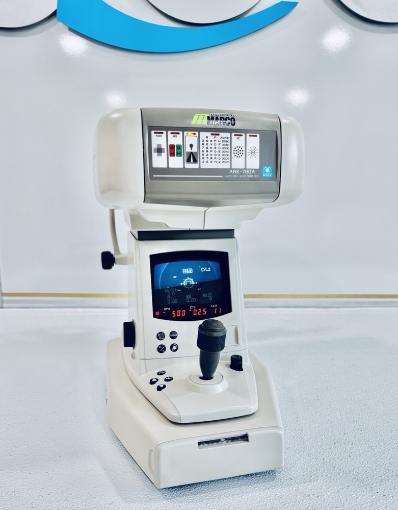 NIDEK ARK-760A AUTO REF/KERATOMETER