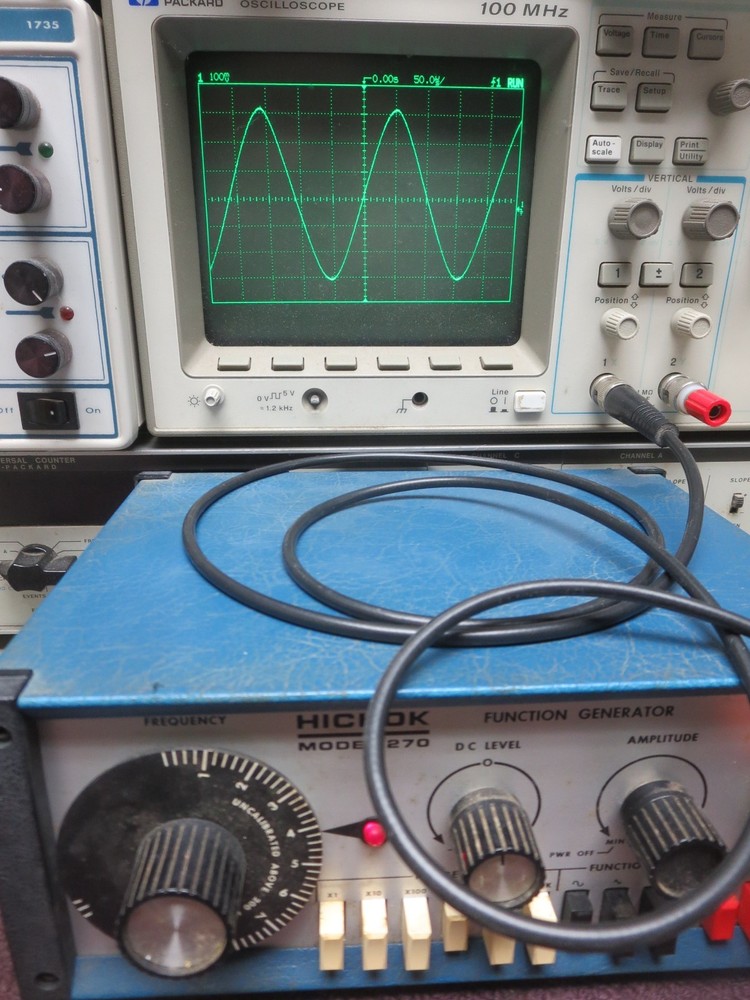 HICKOK Model 270 Function Generator Manual and Schematic tested by Eddie Mikells