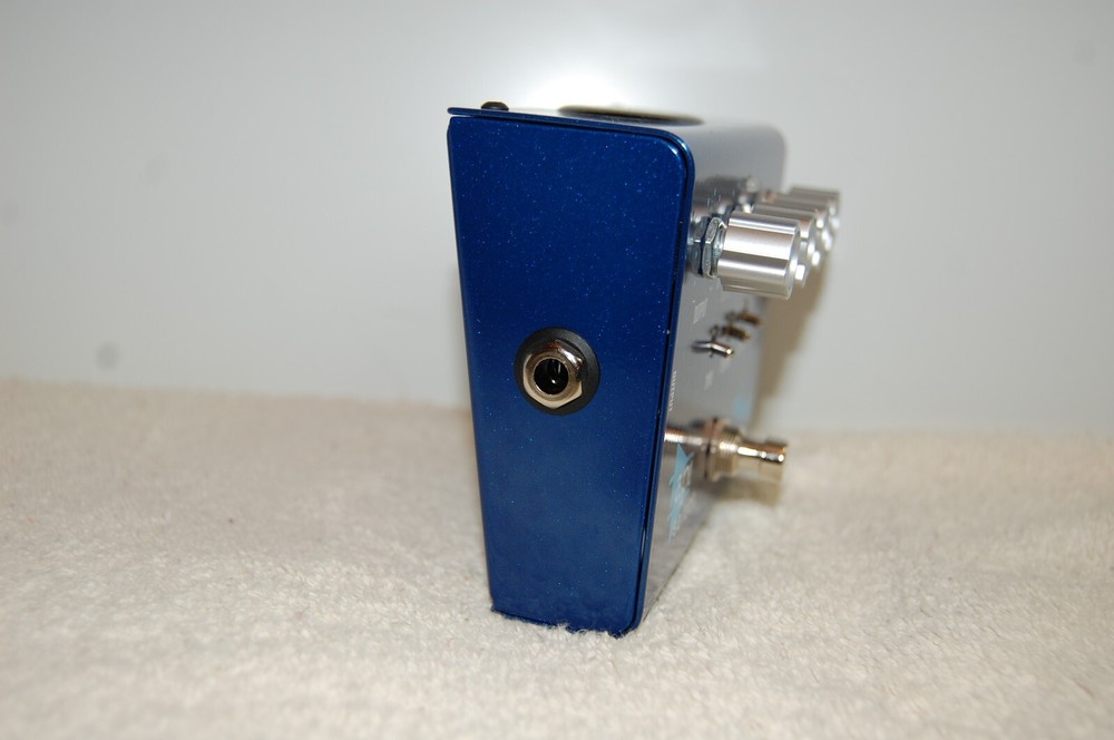 API Select TranZformer CMP  compressor pedal for bass & guitar