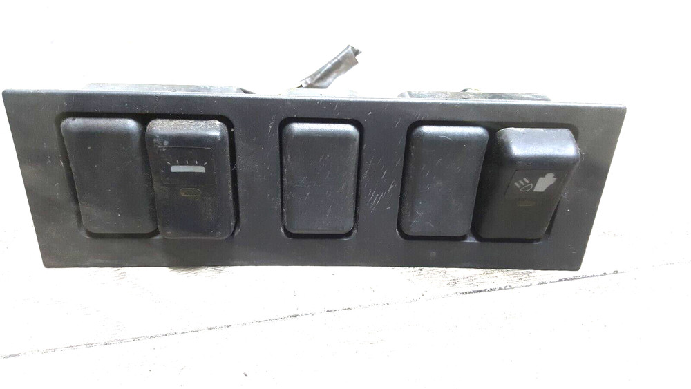 VOLVO  SWITCH   PANEL WITH  2 SWITCHES  3175615