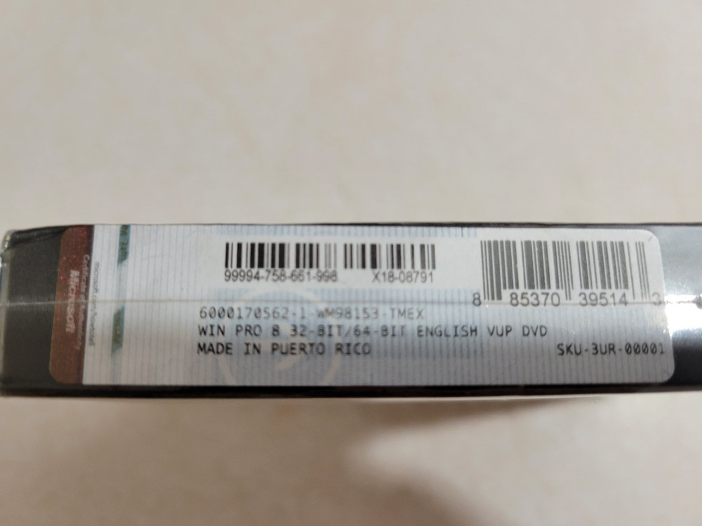 Windows 8 Pro 32 Bit/64Bit English Factory Sealed, Full Program with Key