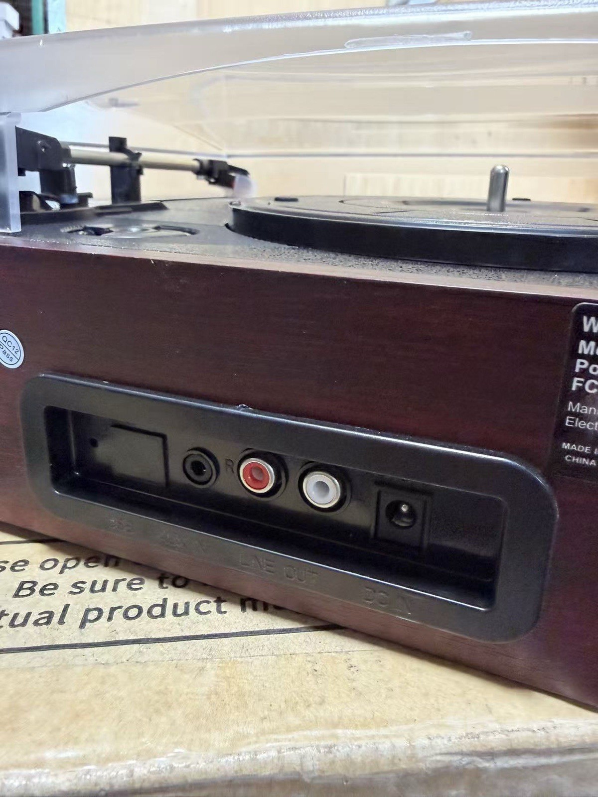 Vinyl Record Player Turntable Bluetooth 3 Speed Built-in Speakers Retro Portable