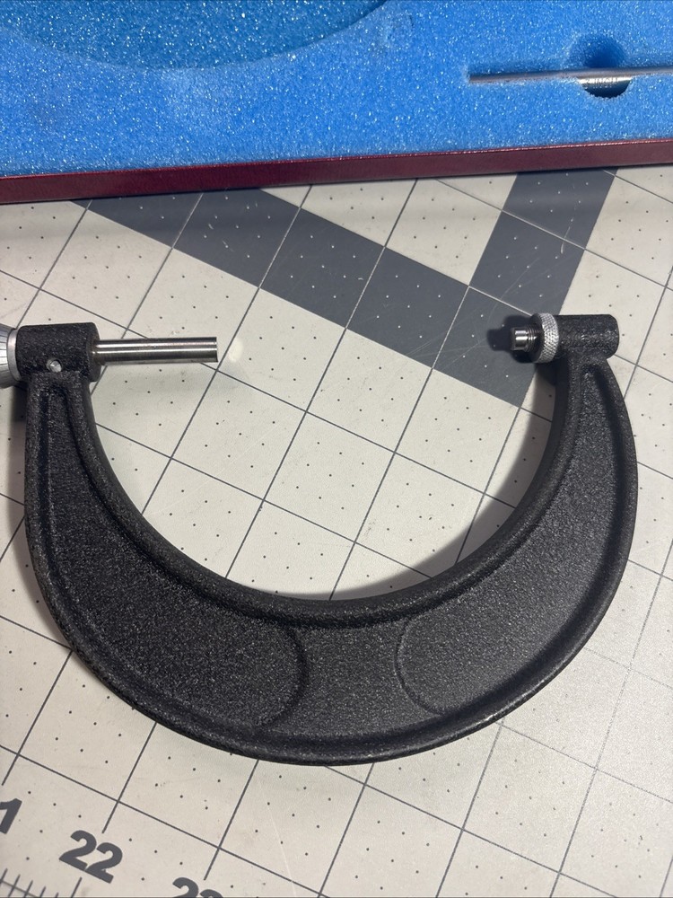 Central Tool Multi Anvil Micrometer 0-4” w/ Standards & Case Providence, RI