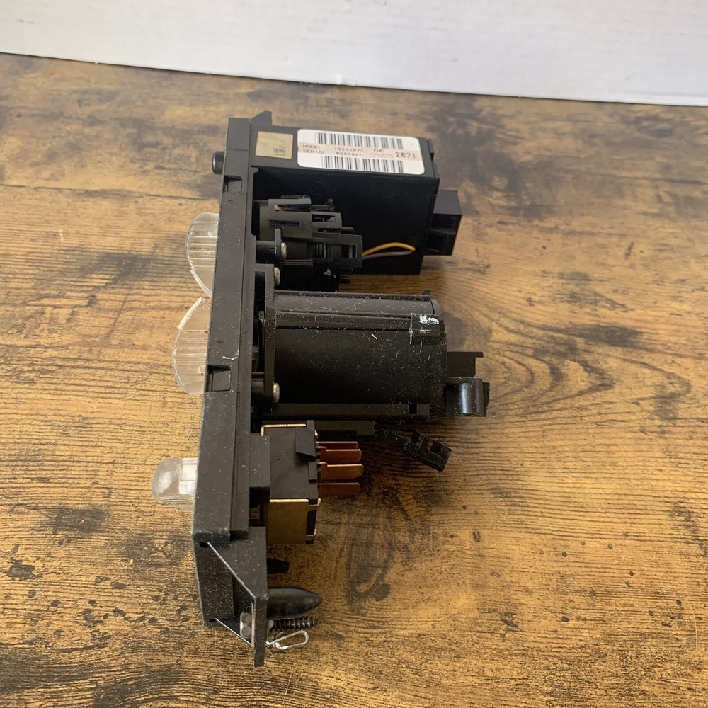 16242871 | GM OEM A/C TEMP CLIMATE CONTROL PANEL UNIT SWITCH BUTTONS