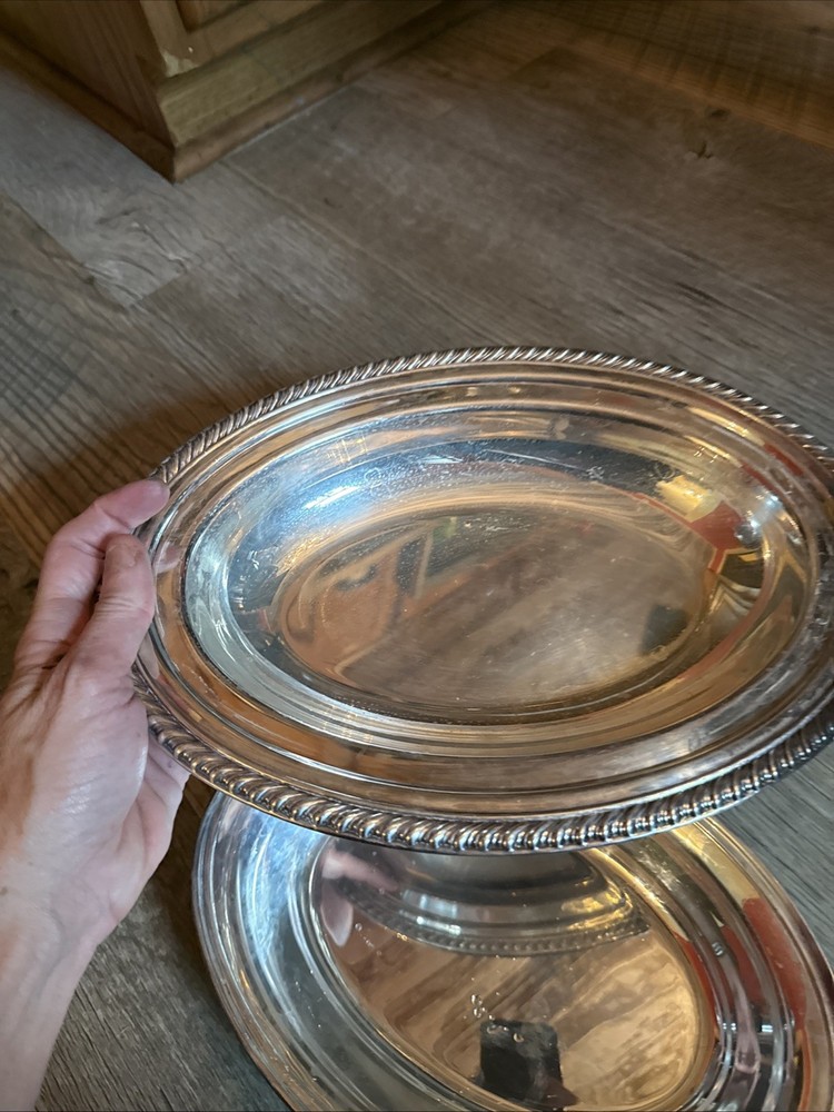 W. M. Rogers Silver plate covered Vegetable Serving Dish
