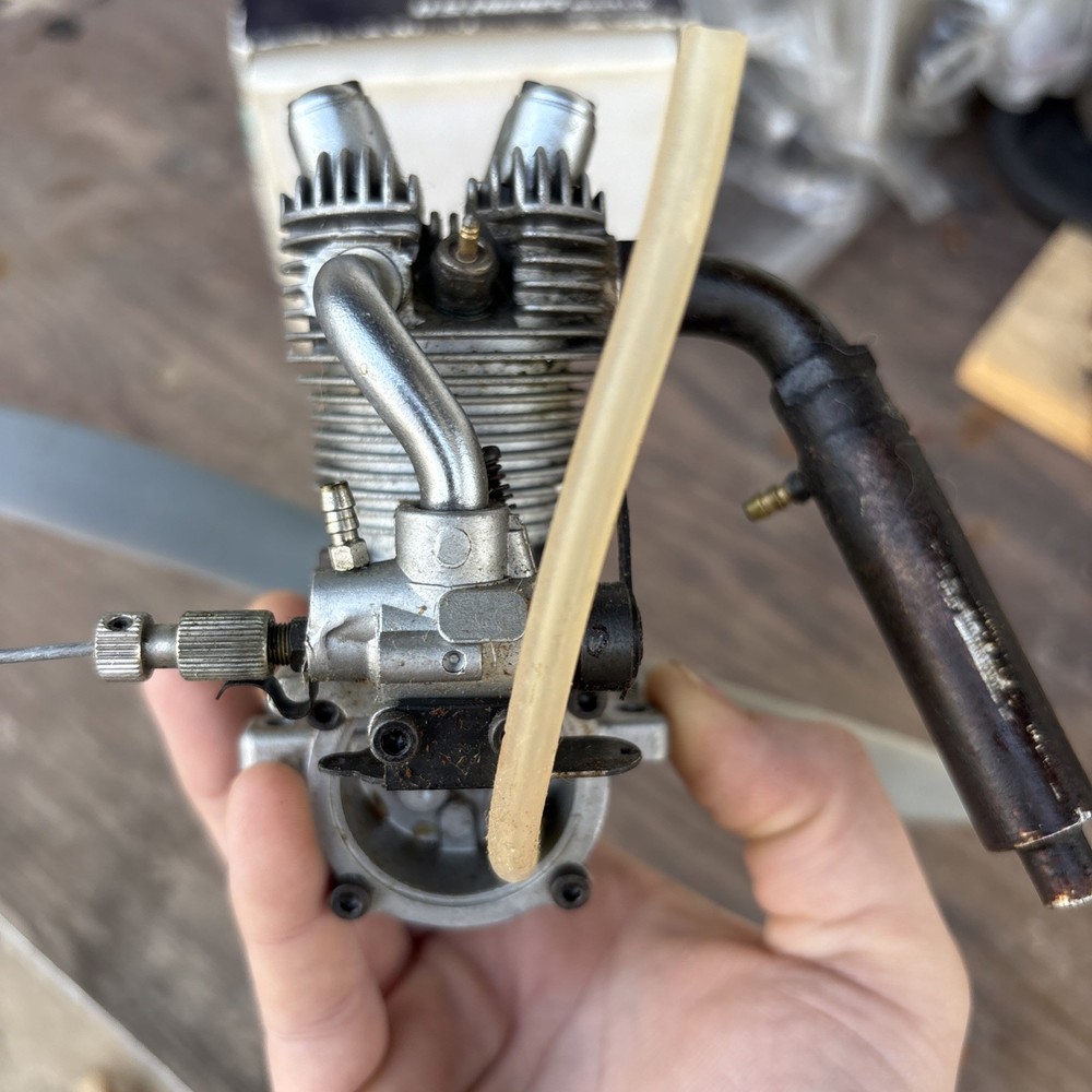 Saito FA-65 Four Cycle RC Model Airplane Engine, FA 65,