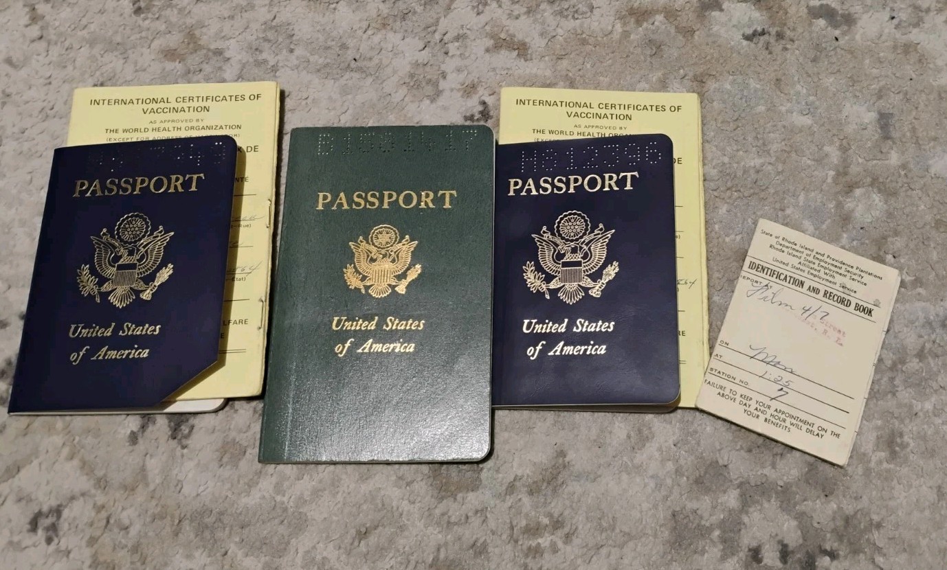 VINTAGE PASSPORT USA 1971 1977LOT OF 3