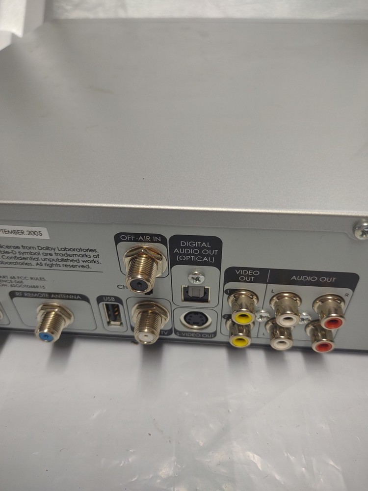 Direct TV Plus Satellite Reciever Model R15