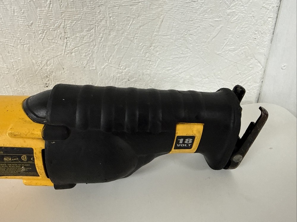 DeWalt DC385 18V Type 2 Variable Speed Reciprocating Saw Bare Tool ONLY Tested