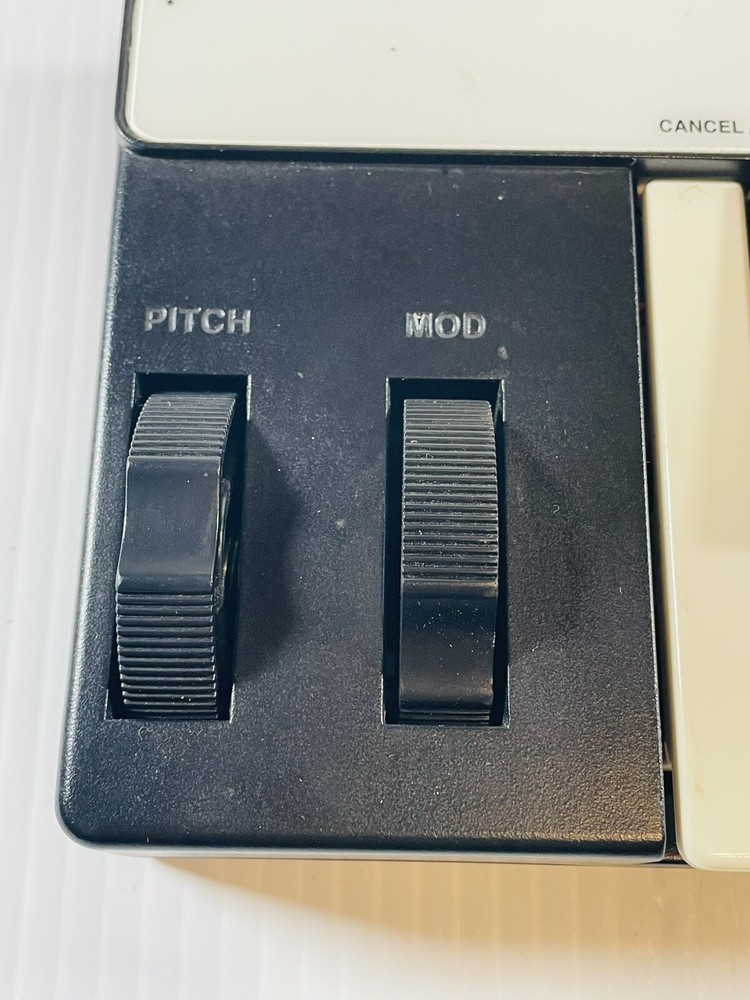 IK Multimedia iRig Keys Mini 37 MIDI Controller Keyboard iPhone iPad Untested