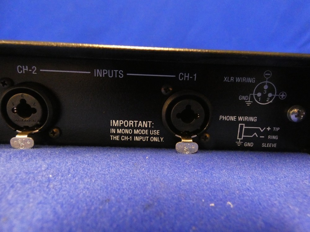 Crown D-75A Two Channel Power Amplifier (Tested-Working)