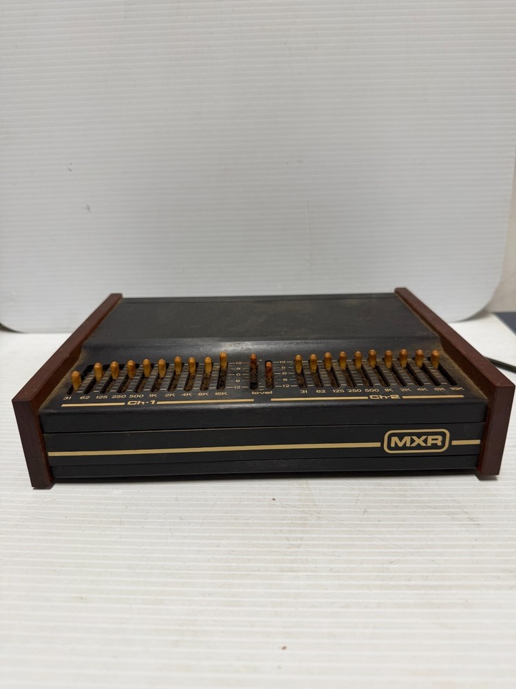 Vintage MXR Graphic Stereo Equalizer model no.114 UNTESTED