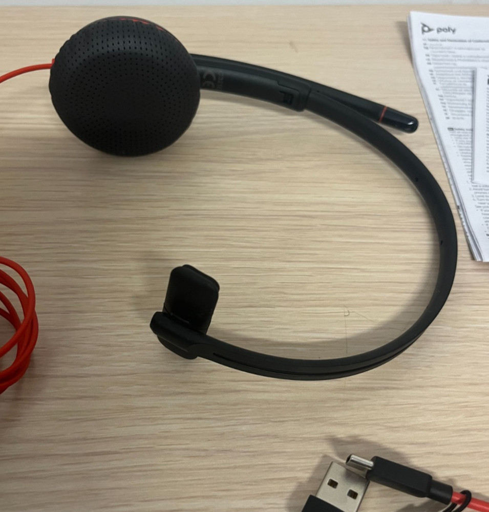 Poly Blackwire 3215 Monaural USB-C Headset + 3.5mm Plug + USB-C/A Adapter