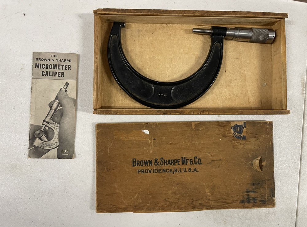Brown & Sharpe 3 - 4" Outside Micrometer