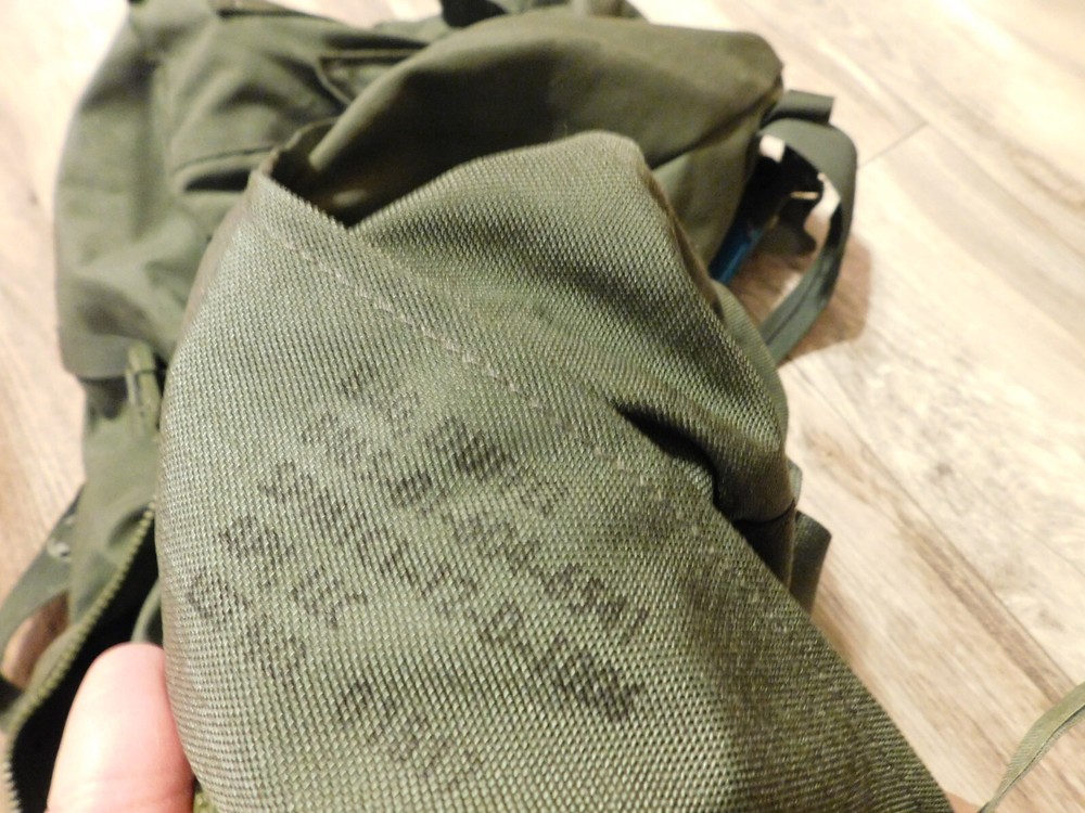 US MILITARY GREEN DUFFLE BAG