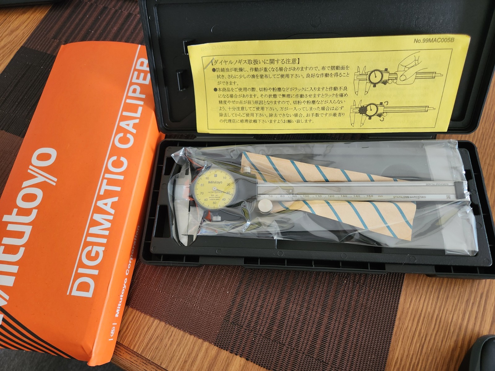 Mitutoyo 0.01mm 505-681 D15TN 0-150mm Dial Caliper Vernier Caliper Range US