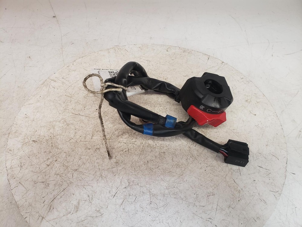 YAMAHA TRACER 700 2020 RIGHT SIDE SWITCH GEAR