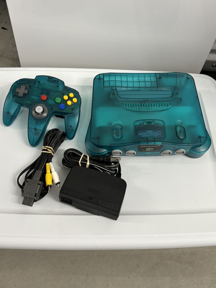Nintendo 64 N64 Ice Blue Funtastic System Console Complete TIGHT OEM Controller