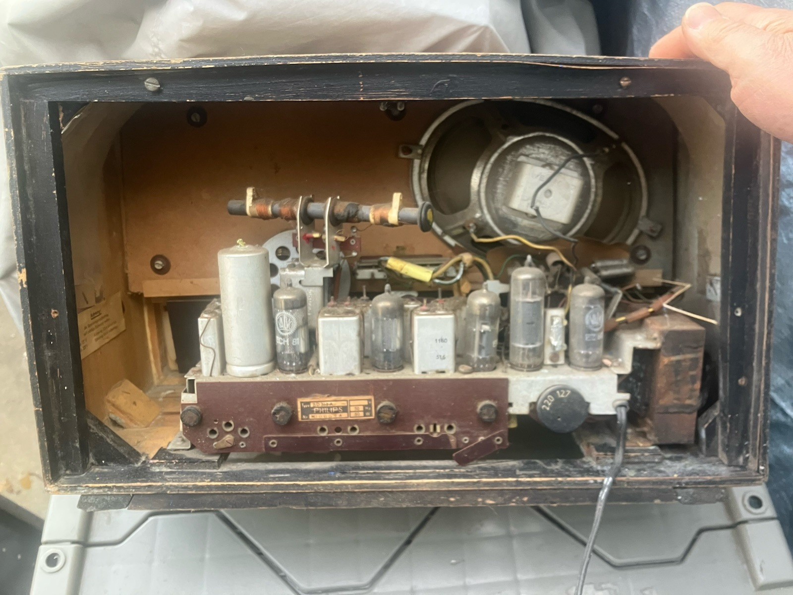 Vintage Philips Sagitta BD 363 A Wood Radio