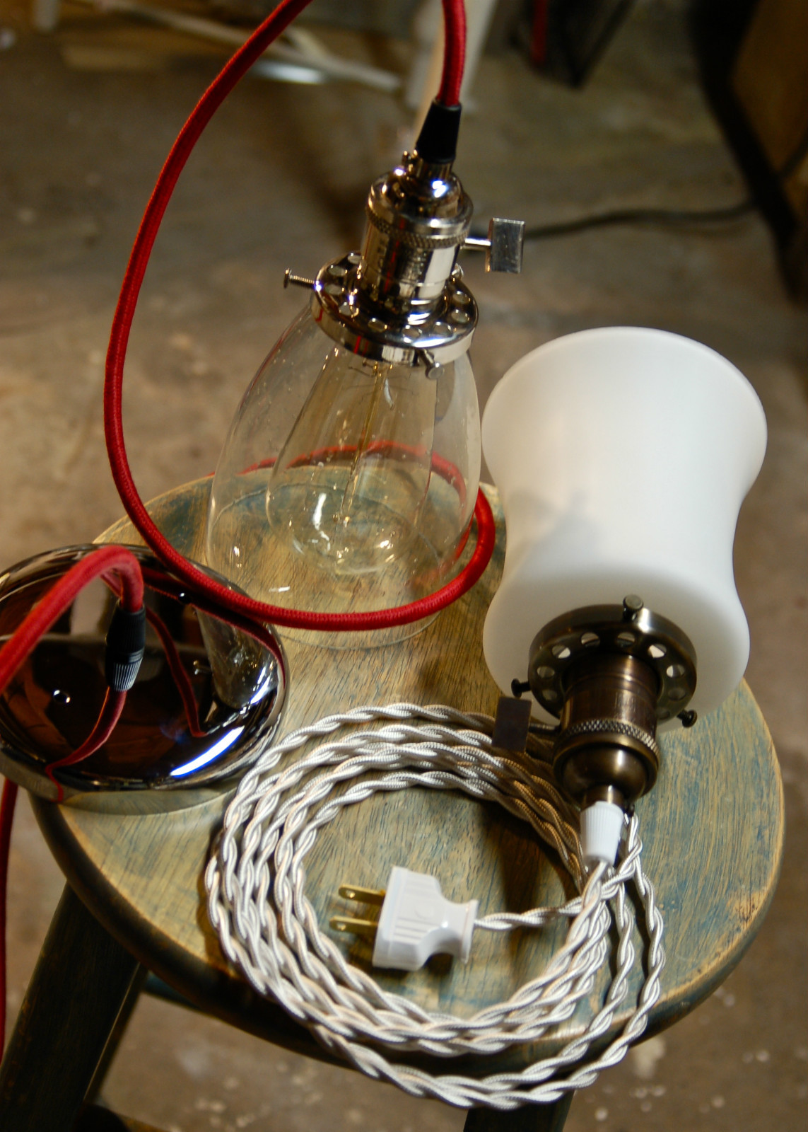 Solid Brass Uno Threaded Light Socket, Vintage Knob, Shade Fitters Sold Separate