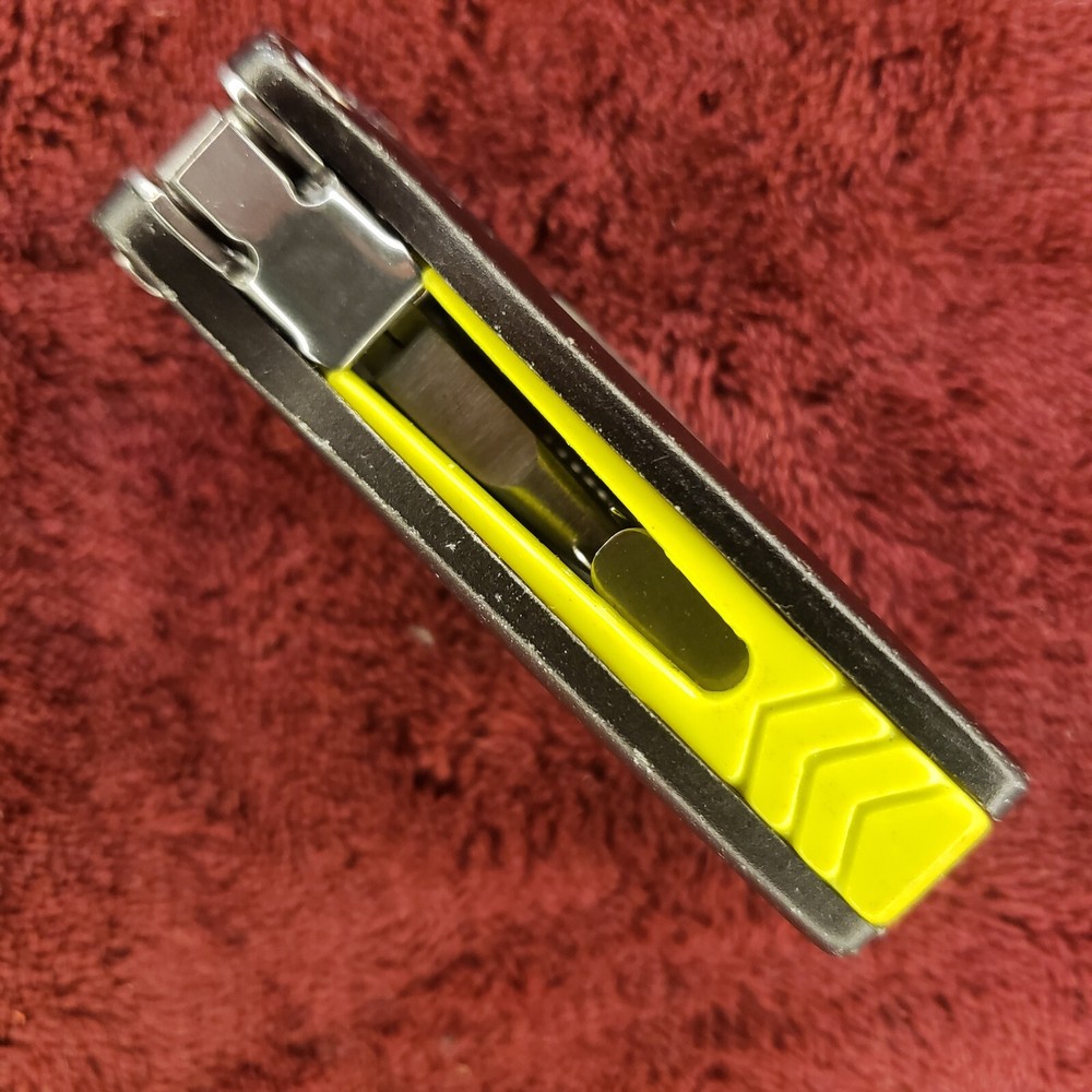 RYOBI Compact 14 in 1 Multi Tool Multitool green & black