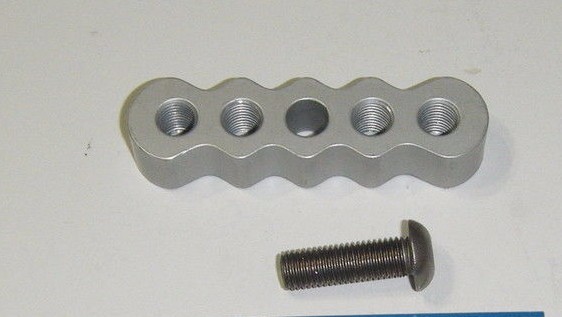 DAVIS STABILIZER OFFSET BRACKET 5-hole silver (1 hole-4 tapped)