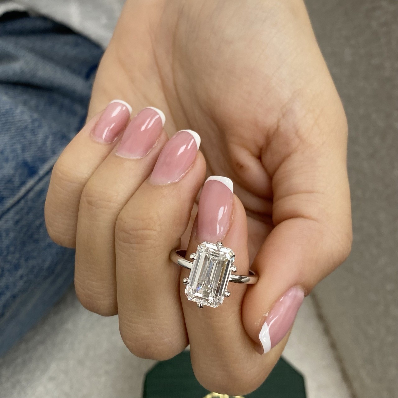 Diamond Engagement Ring VS1 F Emerald 5 Ct Solitaire Labcreated 14k White Gold