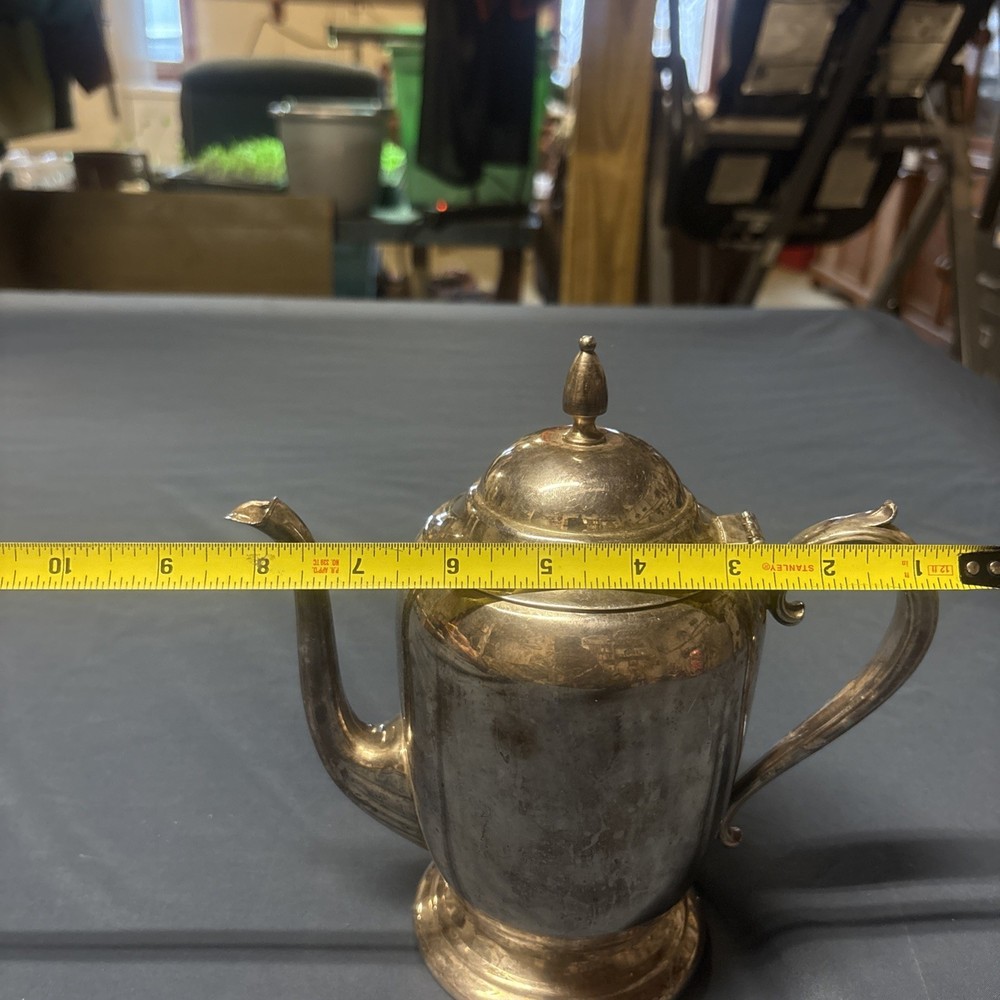 VINTAGE "SHEETS-R.-S.-CO." SILVERPLATED COFFEE OR TEA POT (NO. "1100")