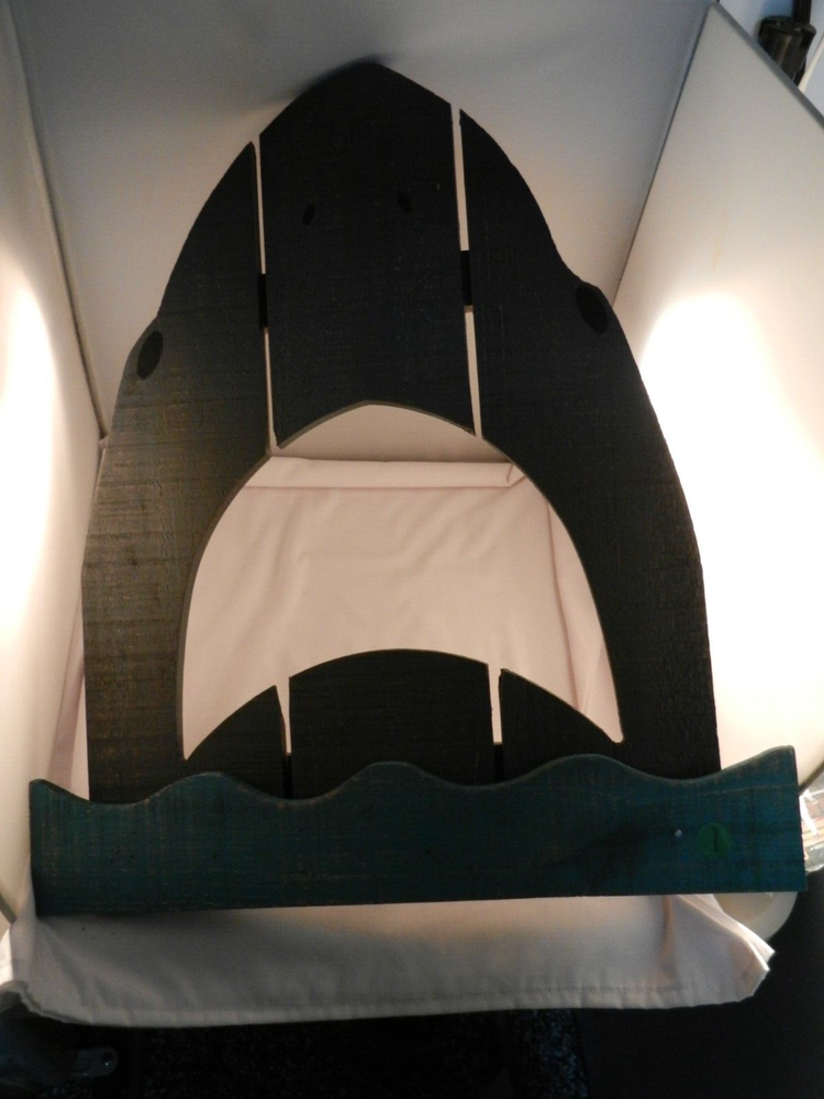 SHARK WALL HANGING 20" X 18"
