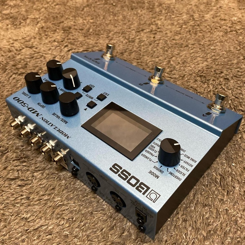 BOSS MD-500 Digital Modulation Guitar Effects Pedal Used