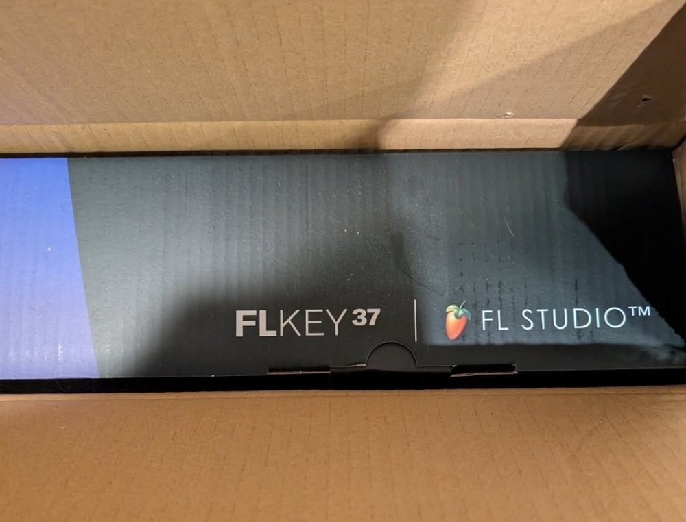 NEW NIB Novation FL key 37 FL STUDIO MIDI CONTROLLER 37 Keys