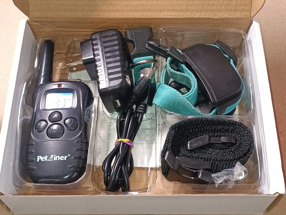 Petaliner Rechargeable & Rainproof Training Collar Expandable LCD Display