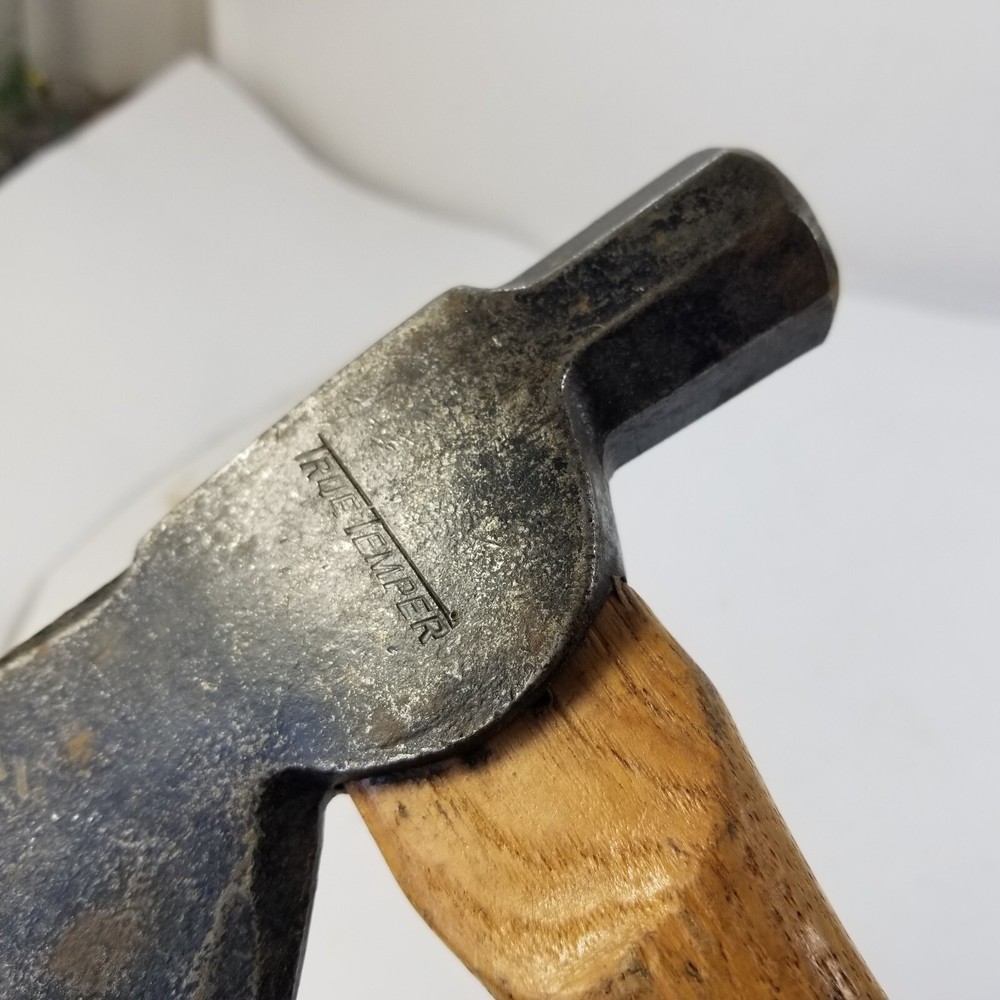 Vintage True Temper Carpenters Hatchet Nail Puller