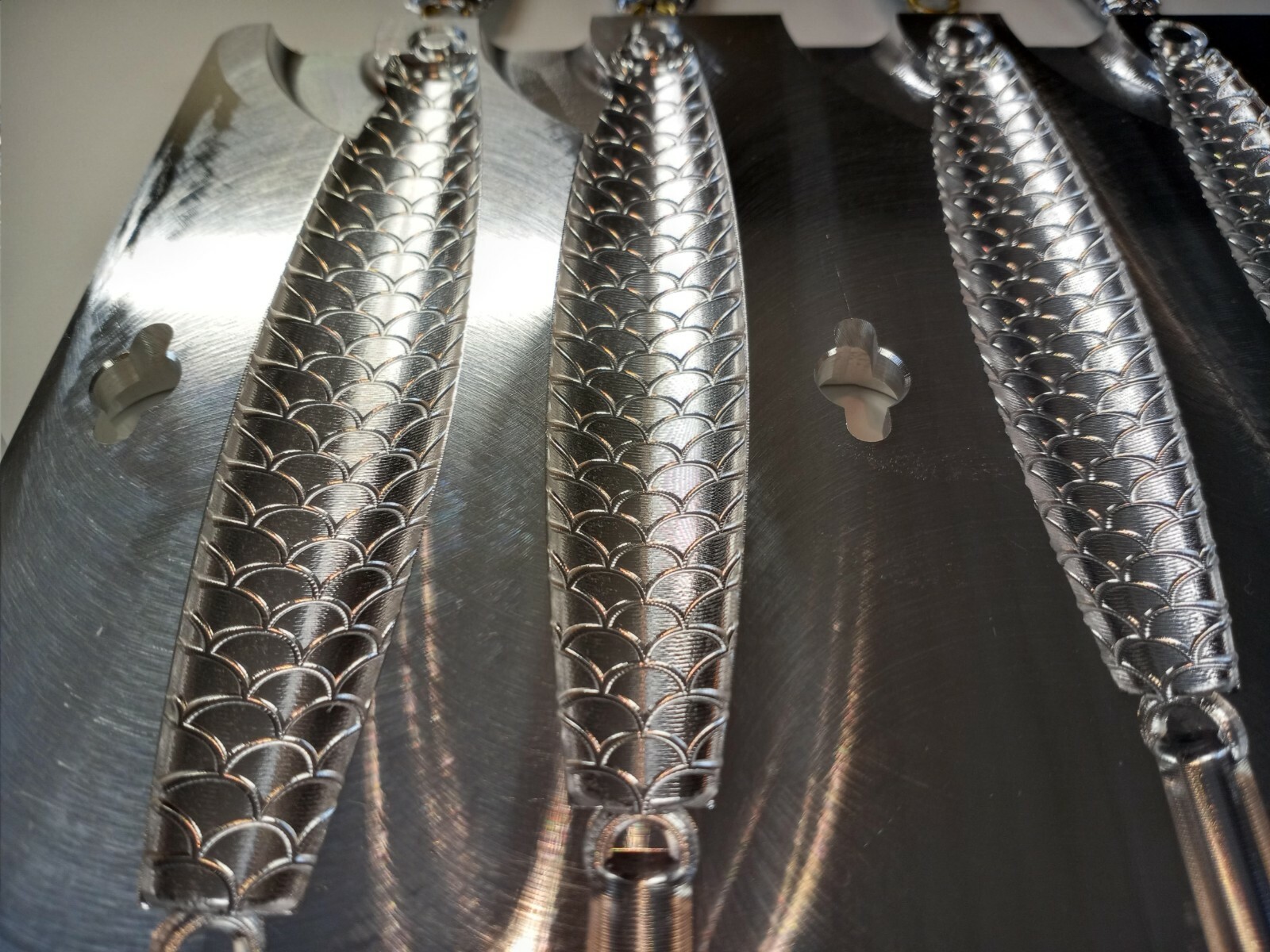 Saltwater Jigging Spoon Mold with Fish Scale Texture Aluminum CNC Machined