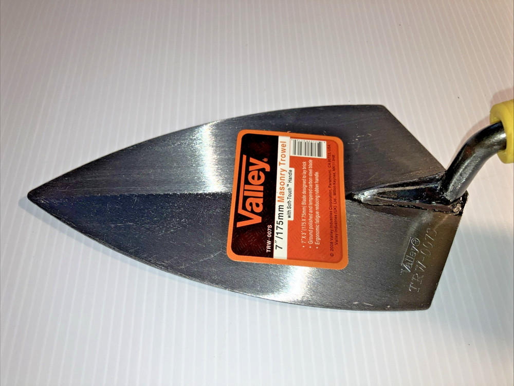 7"x3" Masonry Trowel with Soft Touch Handle
