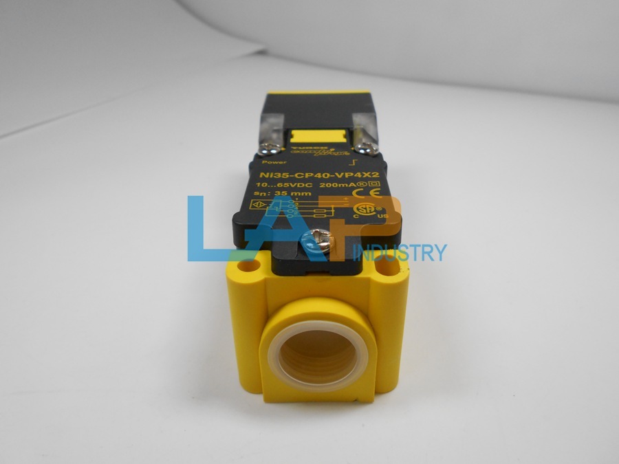 1Pcs New Proximity Switch Sensor NI35-CP40-VP4X2