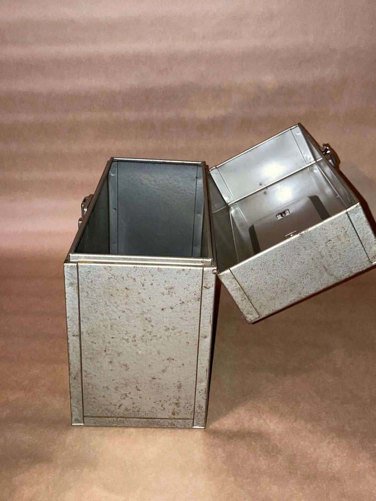 Metal Lunch Tool Box Excelsior Stamford No Key