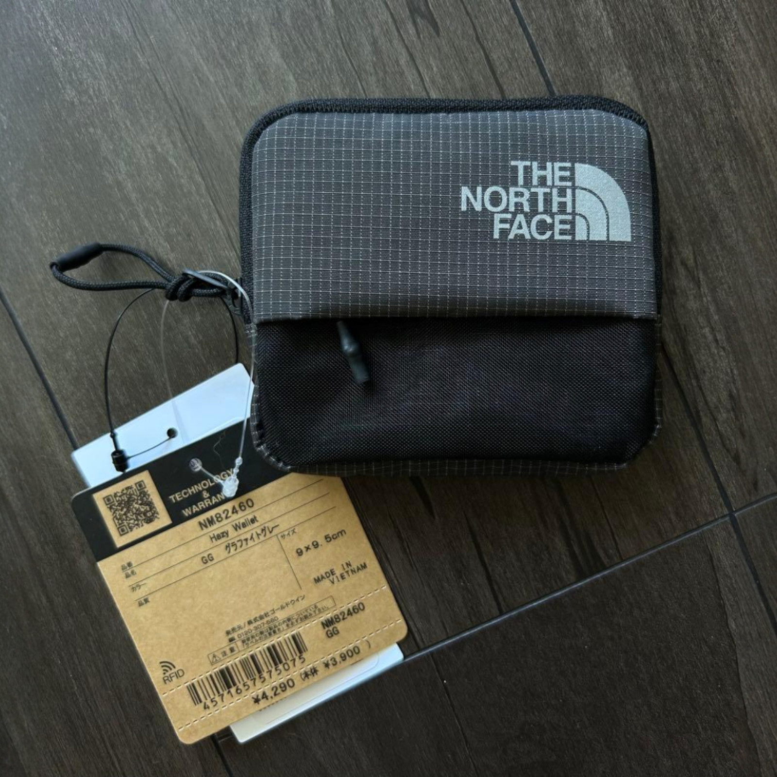 THE NORTH FACE Hazy Wallet NM82460-GG Graphite Gray Mini Zip Coin & Card Nylon