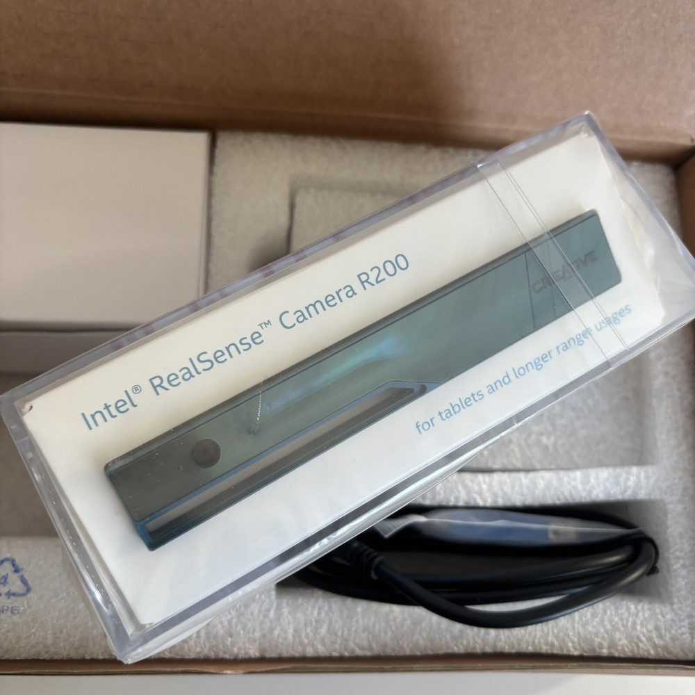 INTEL RealSense Robotic Development Kit with R200 3D depth Camera & UP Board