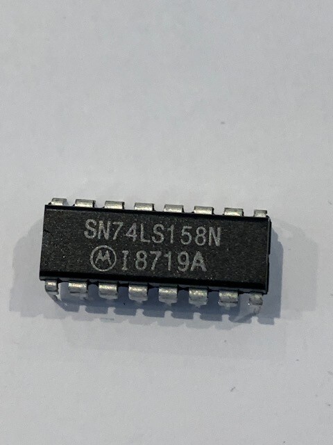 SN74LS158N   IC