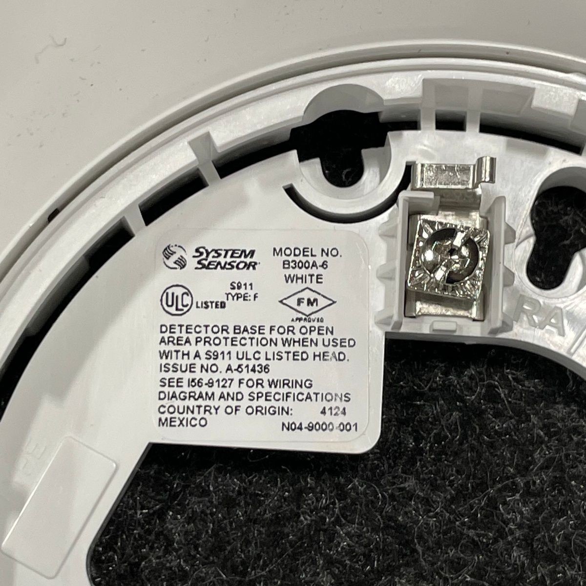 SYSTEM SENSOR Detector Base White B300A-6, Box of 10