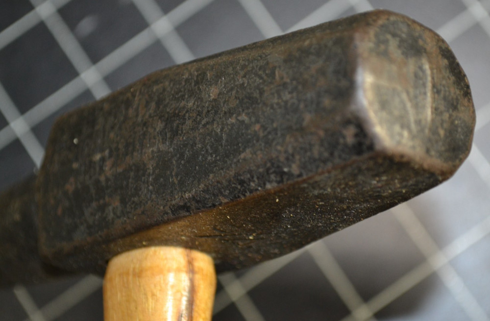 HELLER - BLACKSMITH PUNCH - 3/4" - ORIGINAL HANDLE - UNUSED