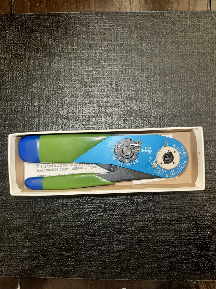 DMC MH802 Crimping Tool New In box Avionic Tool