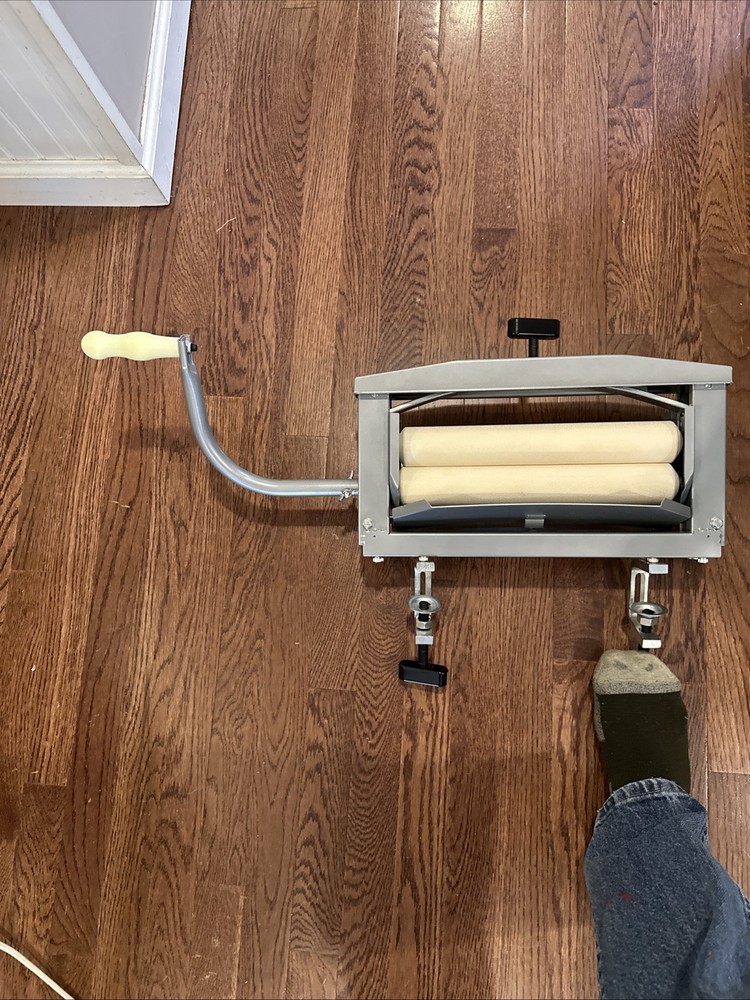 Laundry Clothes Wringer,