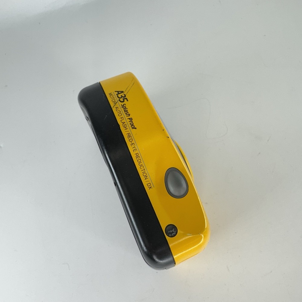 Vivitar A35 Splash Proof Waterproof Camera