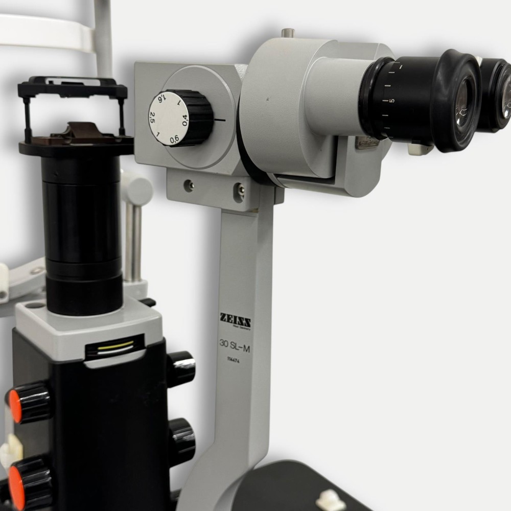 Zeiss 30 SL-M Slit Microscope with Powered Table