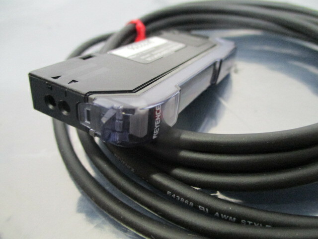 Keyence FS-V21 and FS-V22 Sensor, Optical Amplifier Assembly 452282